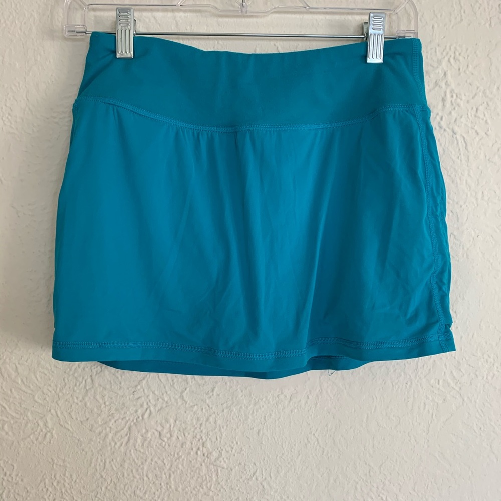 Zella Athletic Skirt with Built In Shorts